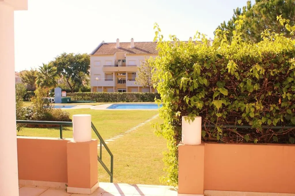 Apartamento T2 Vilamoura クアルテイラ 0*,  ポルトガル